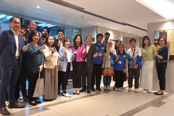 民政署長參觀大合照